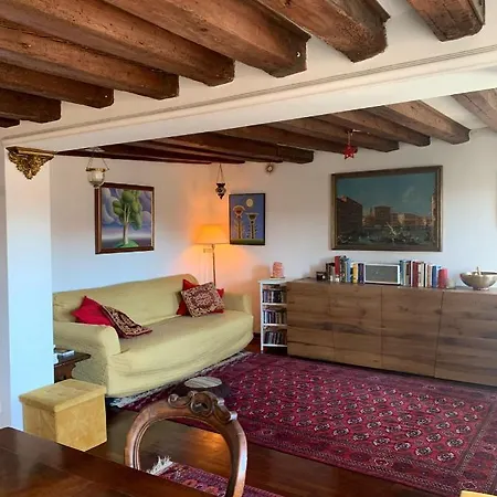 Appartement La Casa Di Emily Venetië
