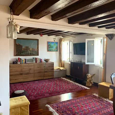 La Casa Di Emily Appartement *